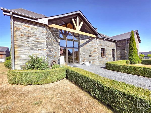 Propriété ardennaise tout confort de 410m2 sur 23a 86ca
