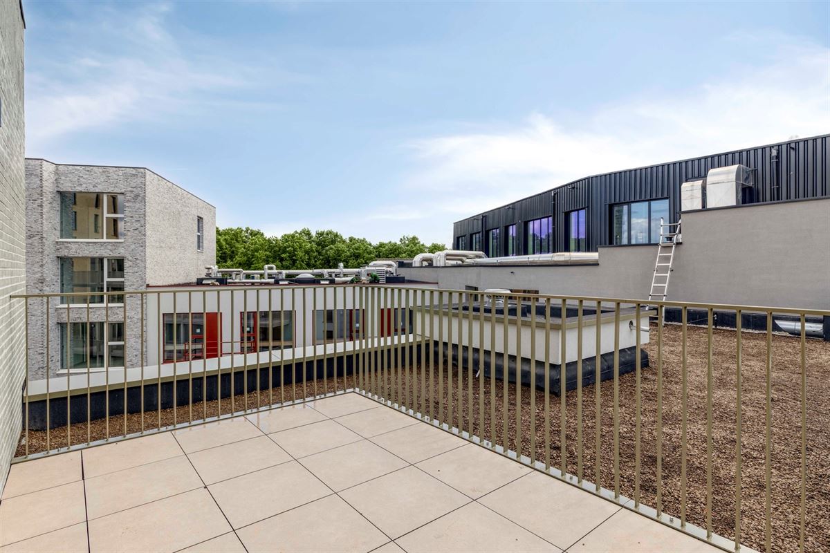 NIEUWBOUW PENTHOUSE MET 2 TERRASSEN IN ANTWERPEN