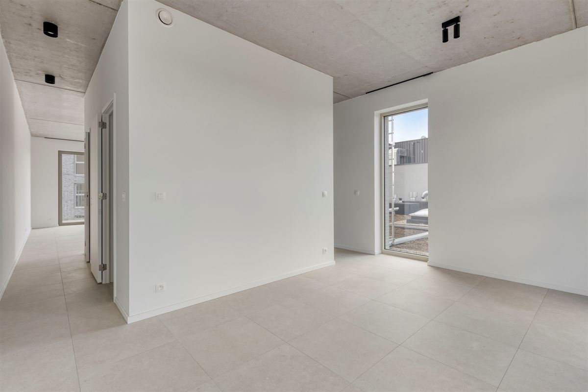 NIEUWBOUW PENTHOUSE MET 2 TERRASSEN IN ANTWERPEN