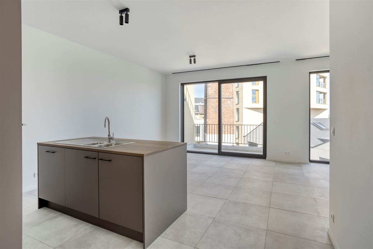 COMFORTABEL 2SLK APP MET TERRAS IN EEN NIEUWE WOONBUURT