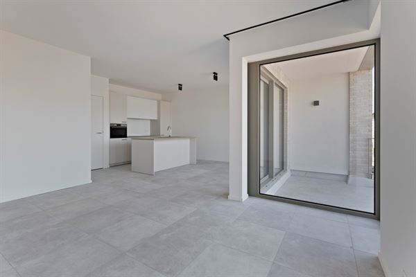 CENTRAAL GELEGEN APP. MET 2 SLKS + TERRAS