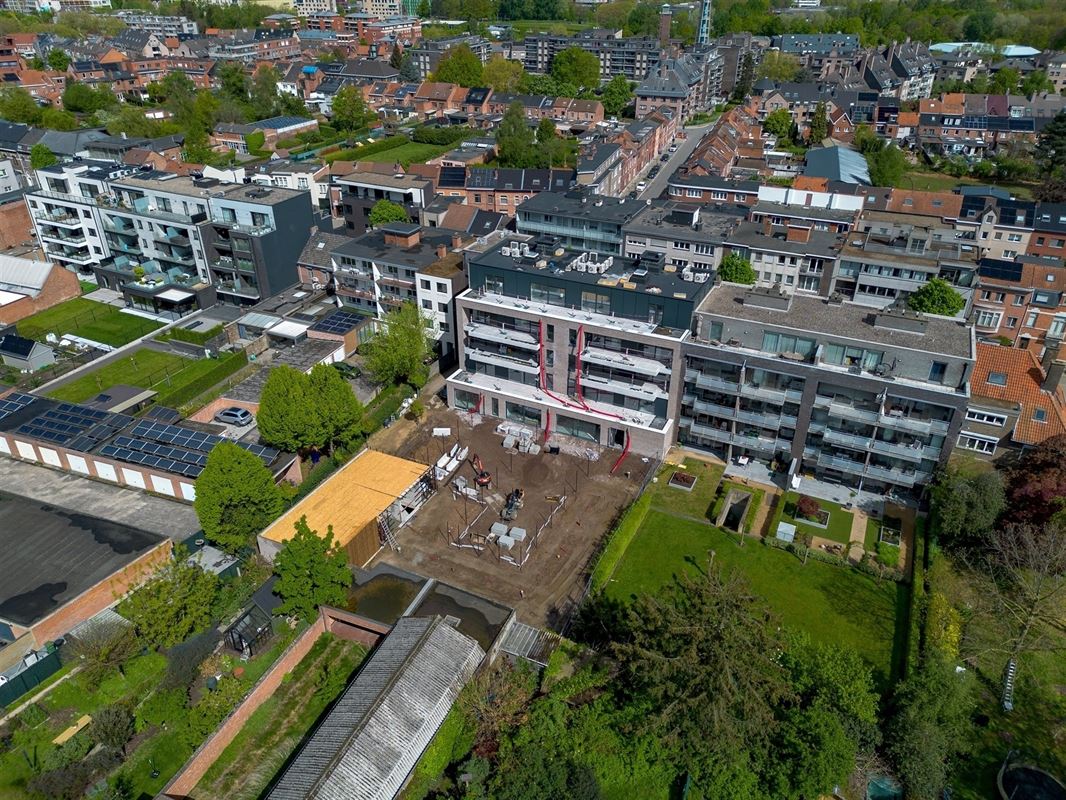 NIEUWBOUWAPP. IN HARTJE HASSELT MET 1 SLK + TERRAS & PARKING