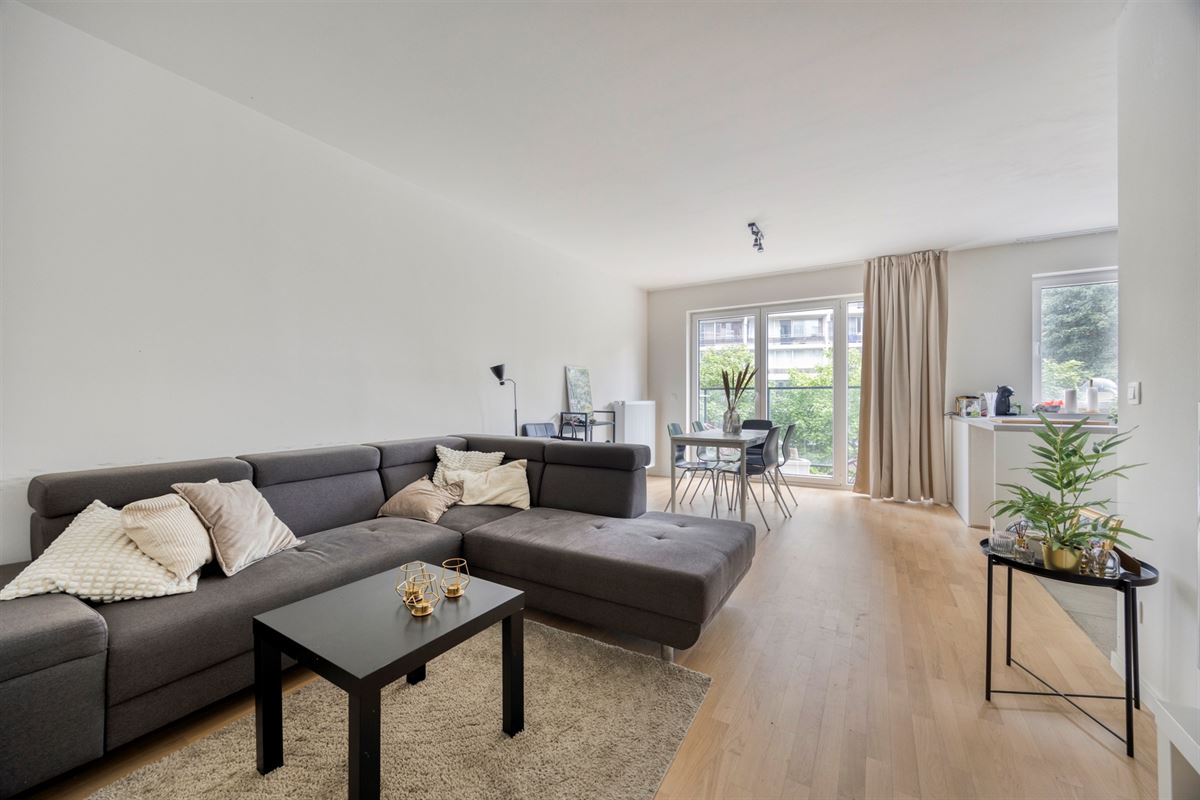 APP. MET 2 SLKS, TERRAS, PARKING + KELDERBERGING