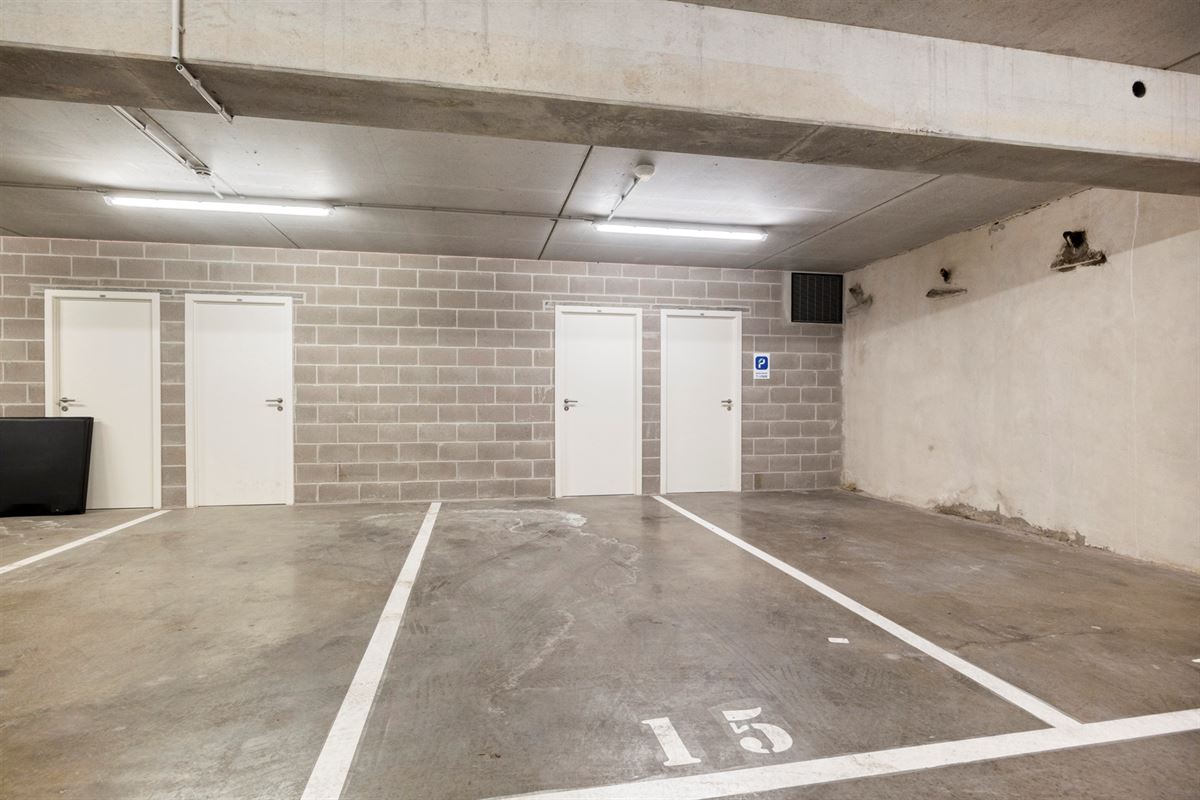 APP. MET 2 SLKS, TERRAS, PARKING + KELDERBERGING