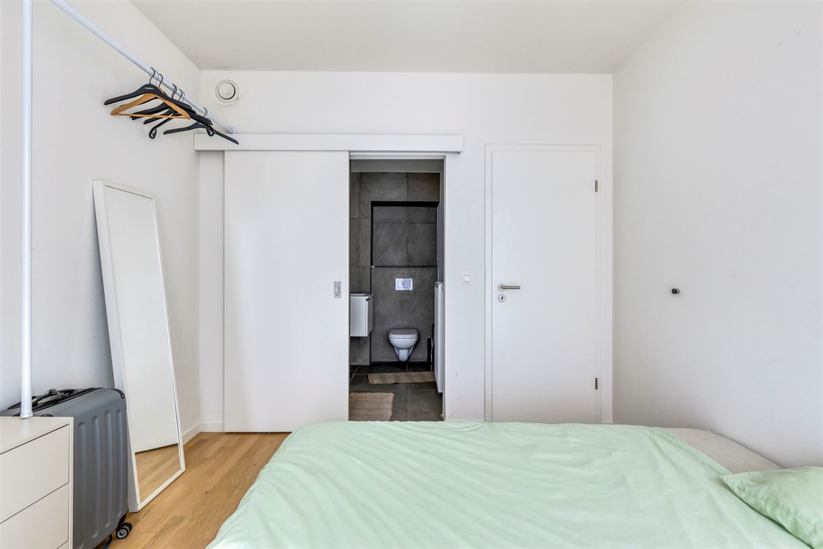 PENTHOUSE MET MAGNIFIEK TERRAS, 3 SLKS + AUTOSTAANPLAATS