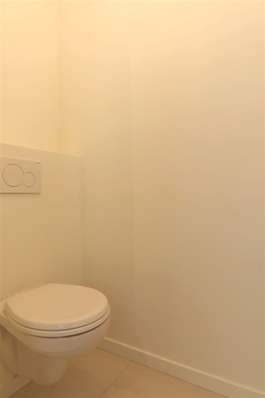 MODERNE HOB MET 3 SLKS + TUIN