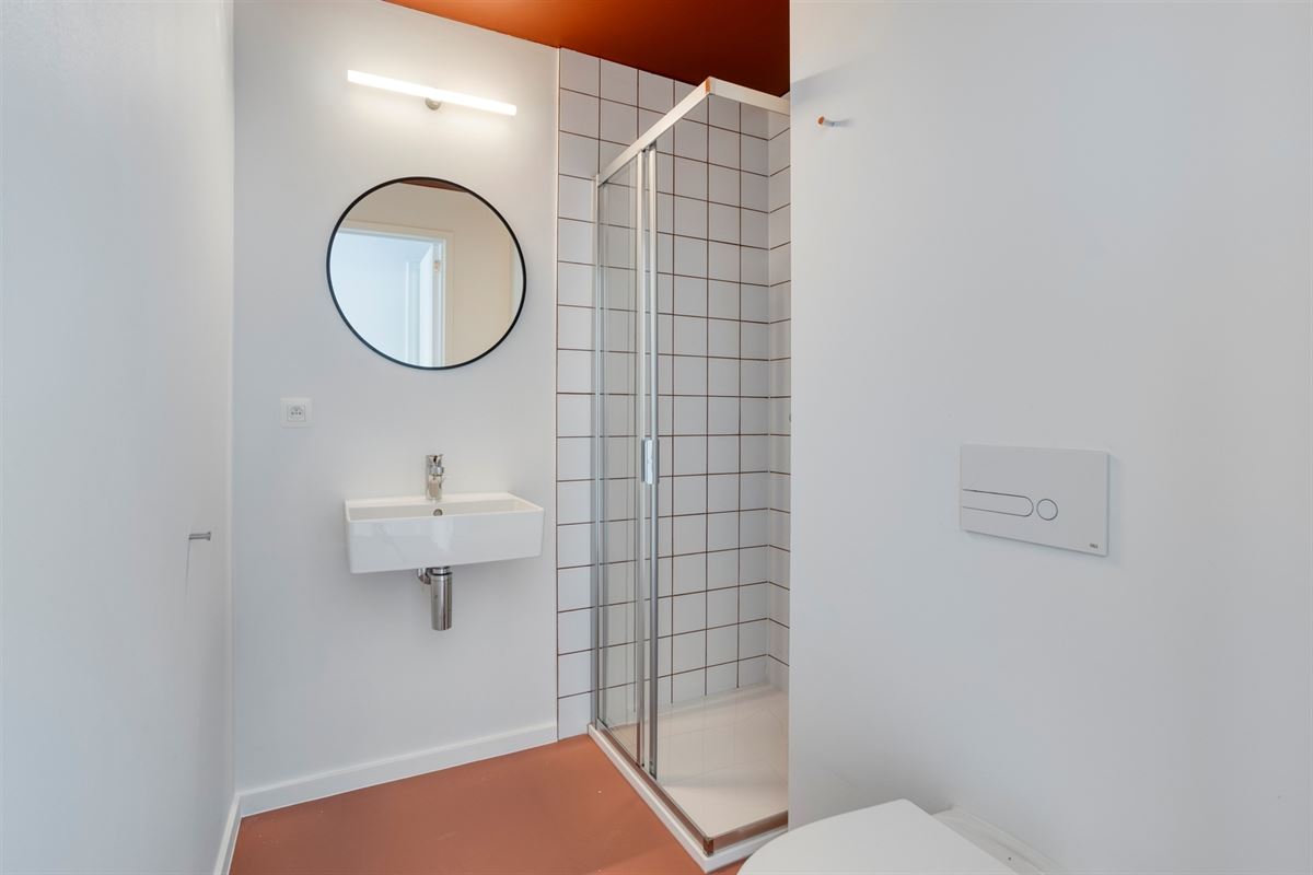 EIGENTIJDSE STUDENTENKAMER TE ANTWERPEN