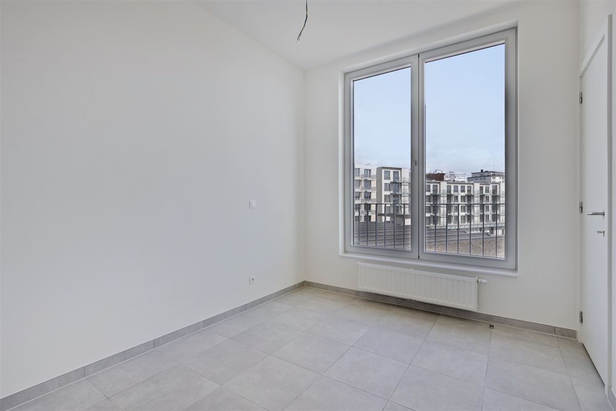 APPARTEMENT + BALKON IN HARTJE ANTWERPEN