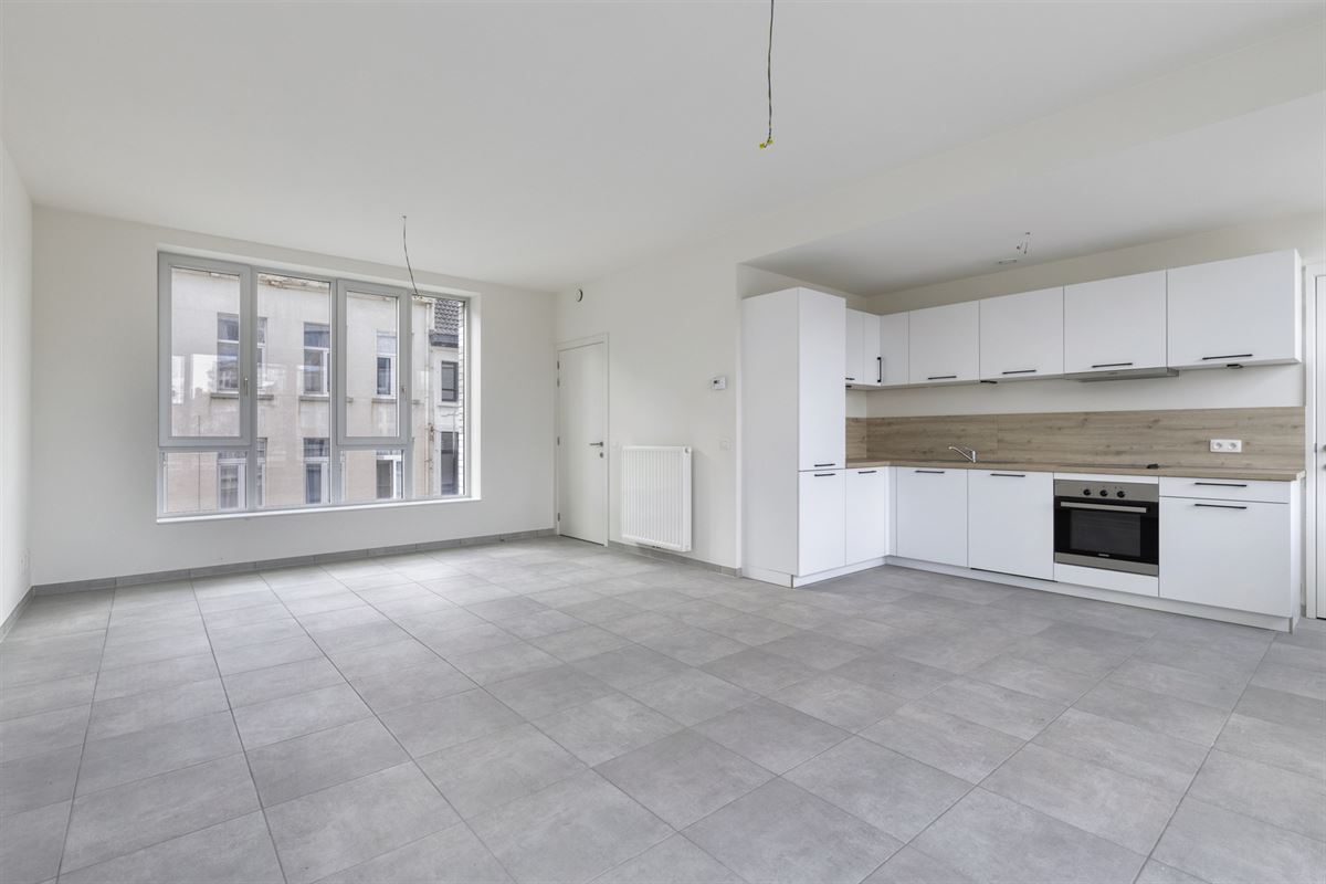 STADSWONING MET 3 SLKS/2BADKS + TERRAS VAN 12M² IN HARTJE ANTWERPEN