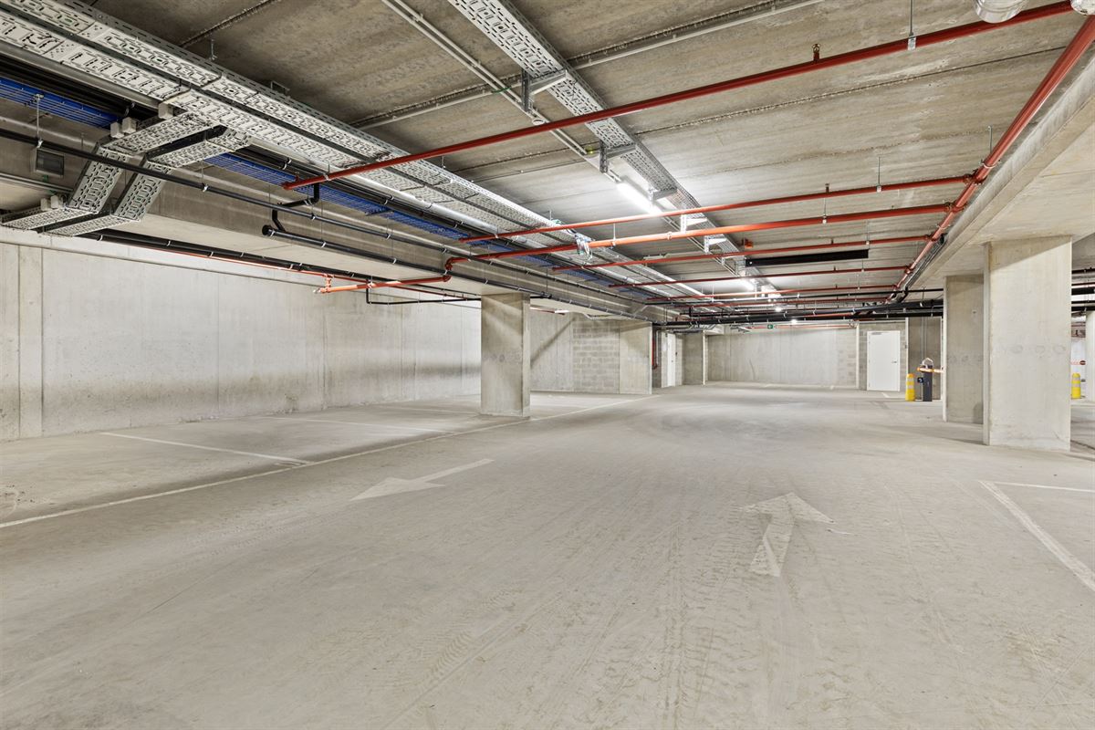 TWEESLAAPKAMERAPPARTEMENT + TERRAS IN HARTJE ANTWERPEN