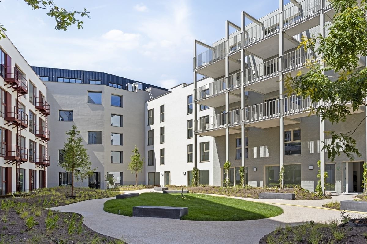 MAGNIFIEKE PENTHOUSE MET PARKZICHT, 3 SLKS & 3 BADKS