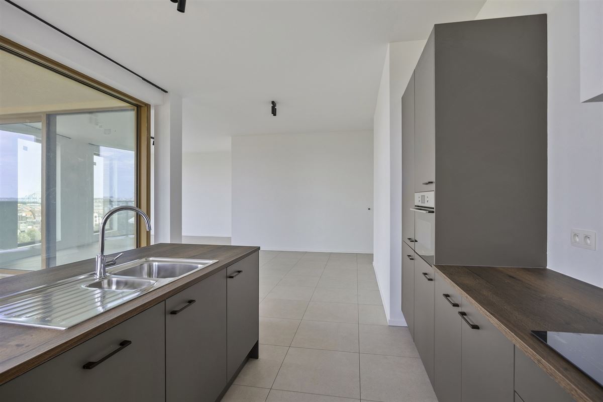 MAGNIFIEKE PENTHOUSE MET  PARKZICHT, 3 SLKS & 3 BADKS