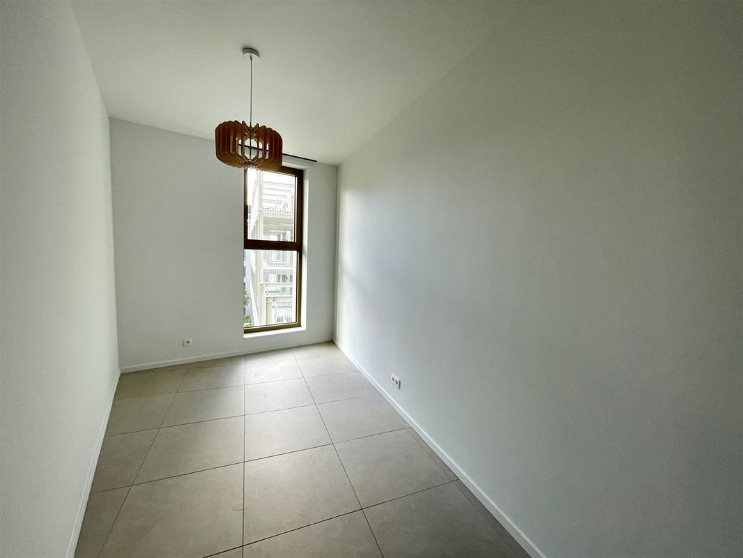 NEW PENTHOUSE WITH 2 TERRACES IN ANTWERP