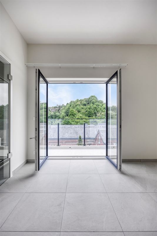 NIEUWBOUWAPP. MET TERRAS IN EEN NIEUWE WOONBUURT