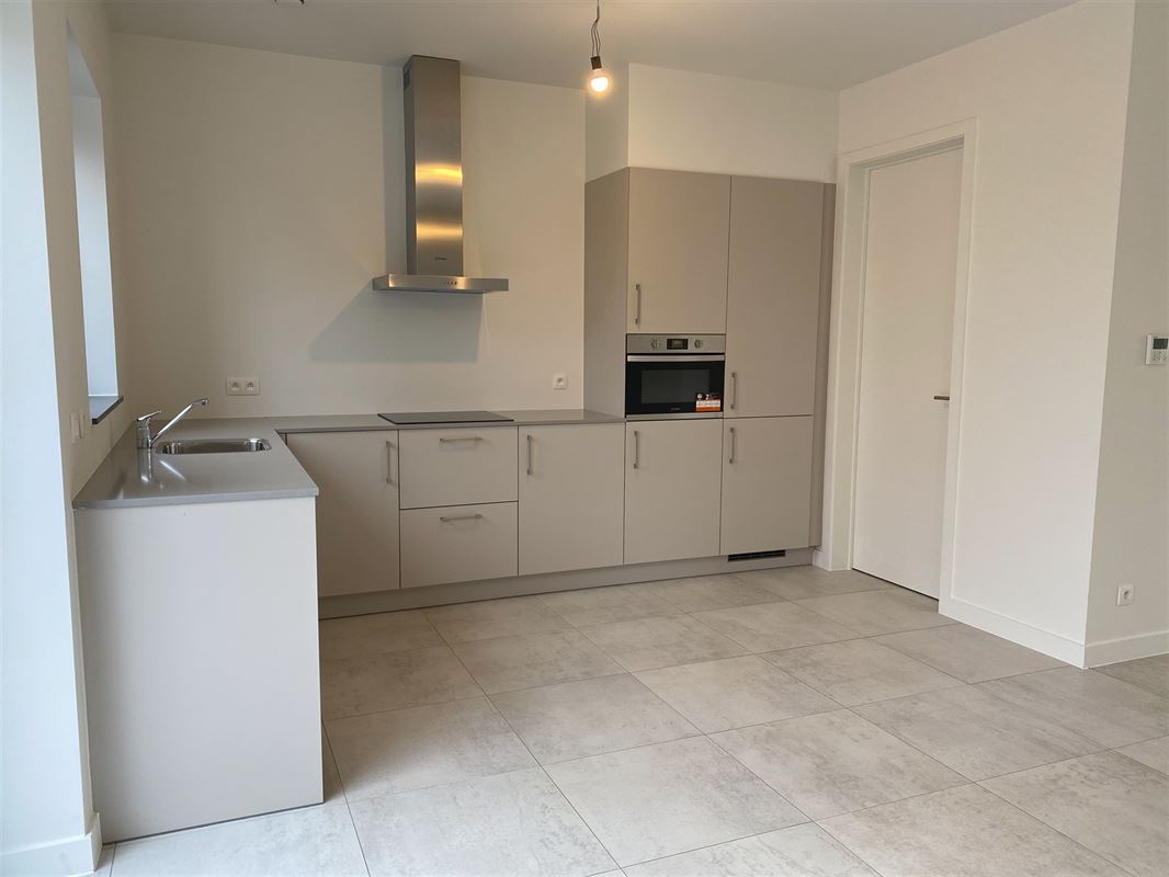 LANDELIJKE HOB MET 3 SLKS & TUIN