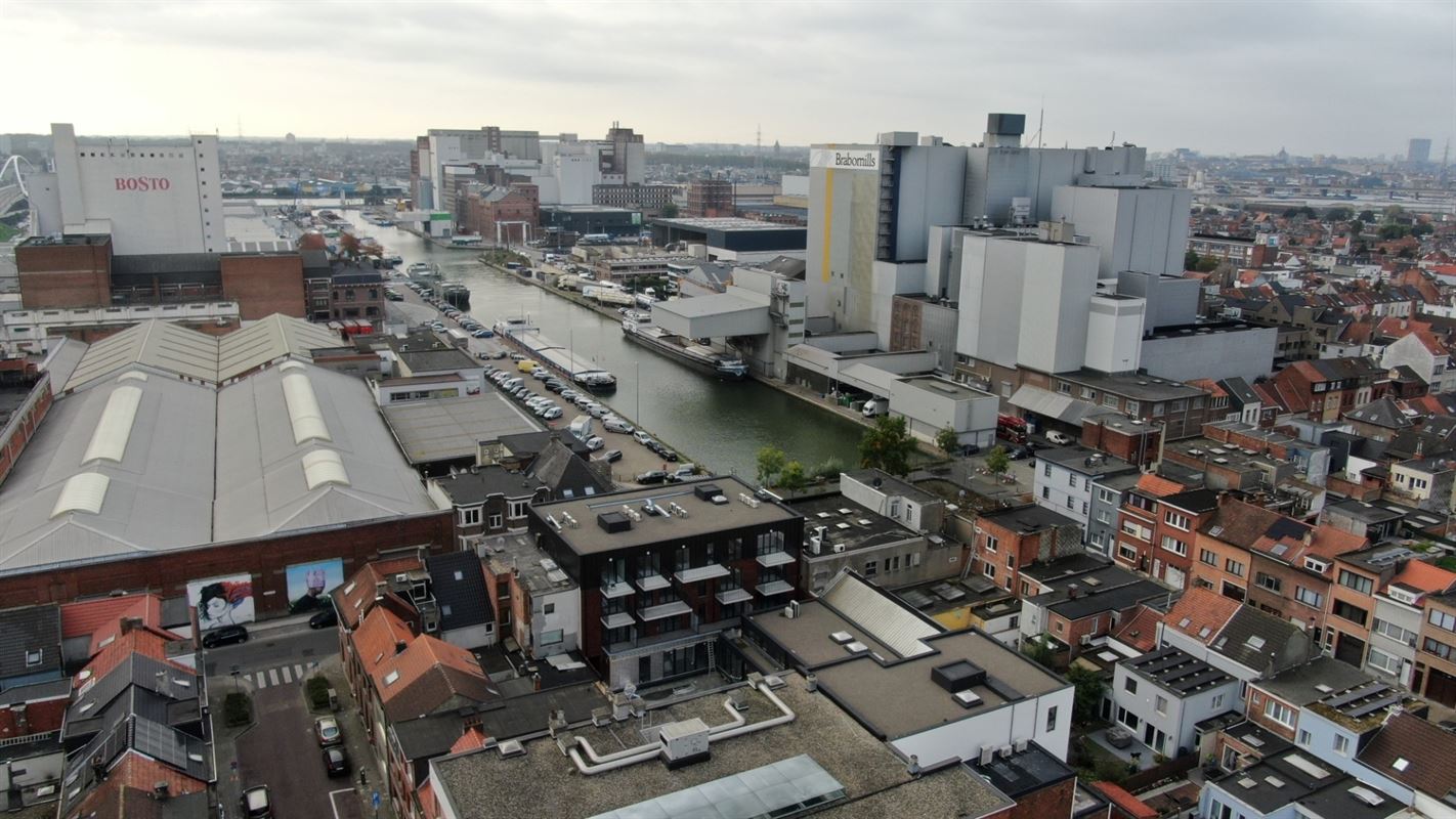 RECENT BEN APP. MET 1 SLK, TERRAS + PARKING