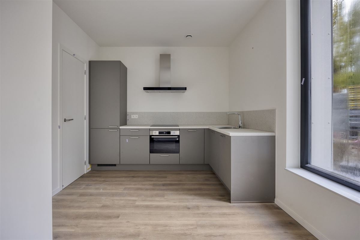 APP. MET 3 SLKS, 2 BADKS + TERRAS VAN RUIM 30M²