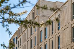 PLANTIN EN MORETUSLEI 108 - 5401 ANTWERPEN