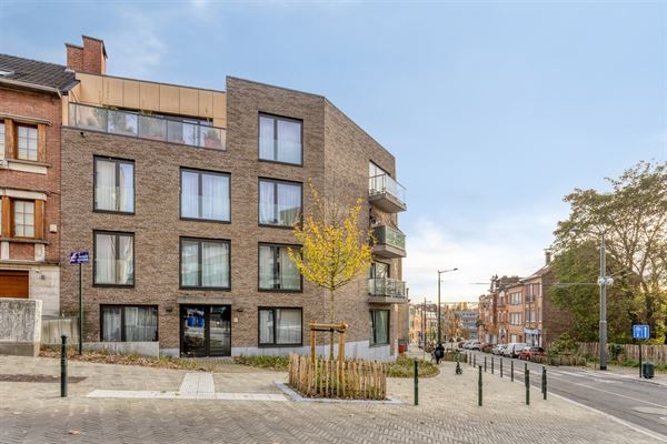 COMFORTABEL APP MET 1 SLK, TERRAS + PARKING