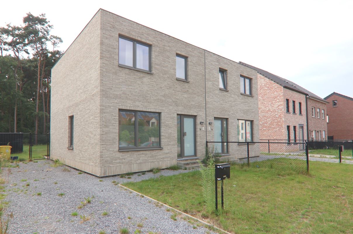 ENERGIEZUINIGE HUURWONING MET 3 SLKS + TUIN