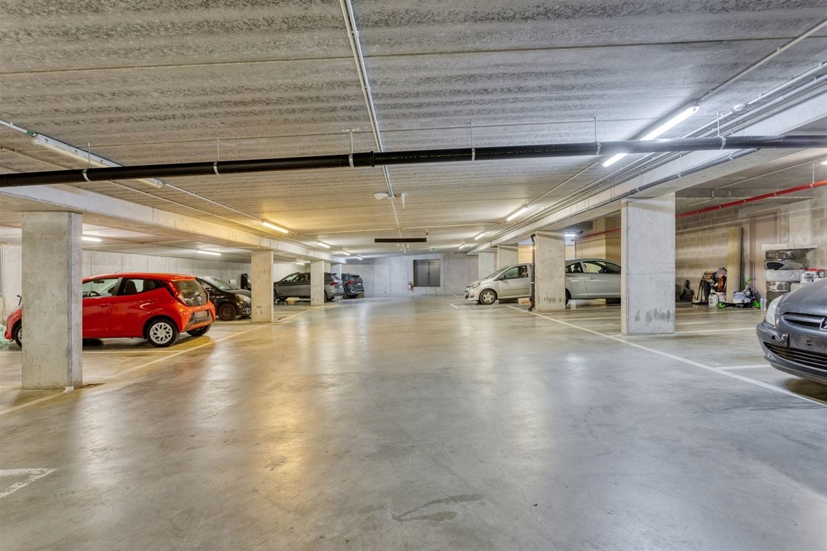 COMFORTABEL APP MET 1 SLK, TERRAS + PARKING
