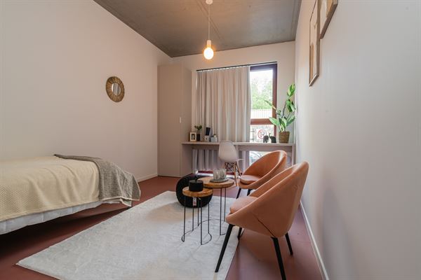 GEMEUBILEERDE STUDENTENKAMER + FITNESS & GEMEENSCHAPPELIJKE TUIN TE ANTWERPEN