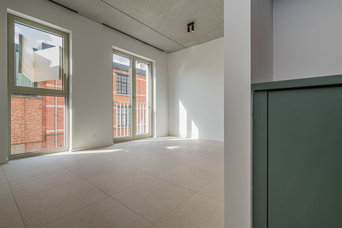 APP. WITH 2 BEDROOMS + TERRACE ON A CENTRAL LOCATION
