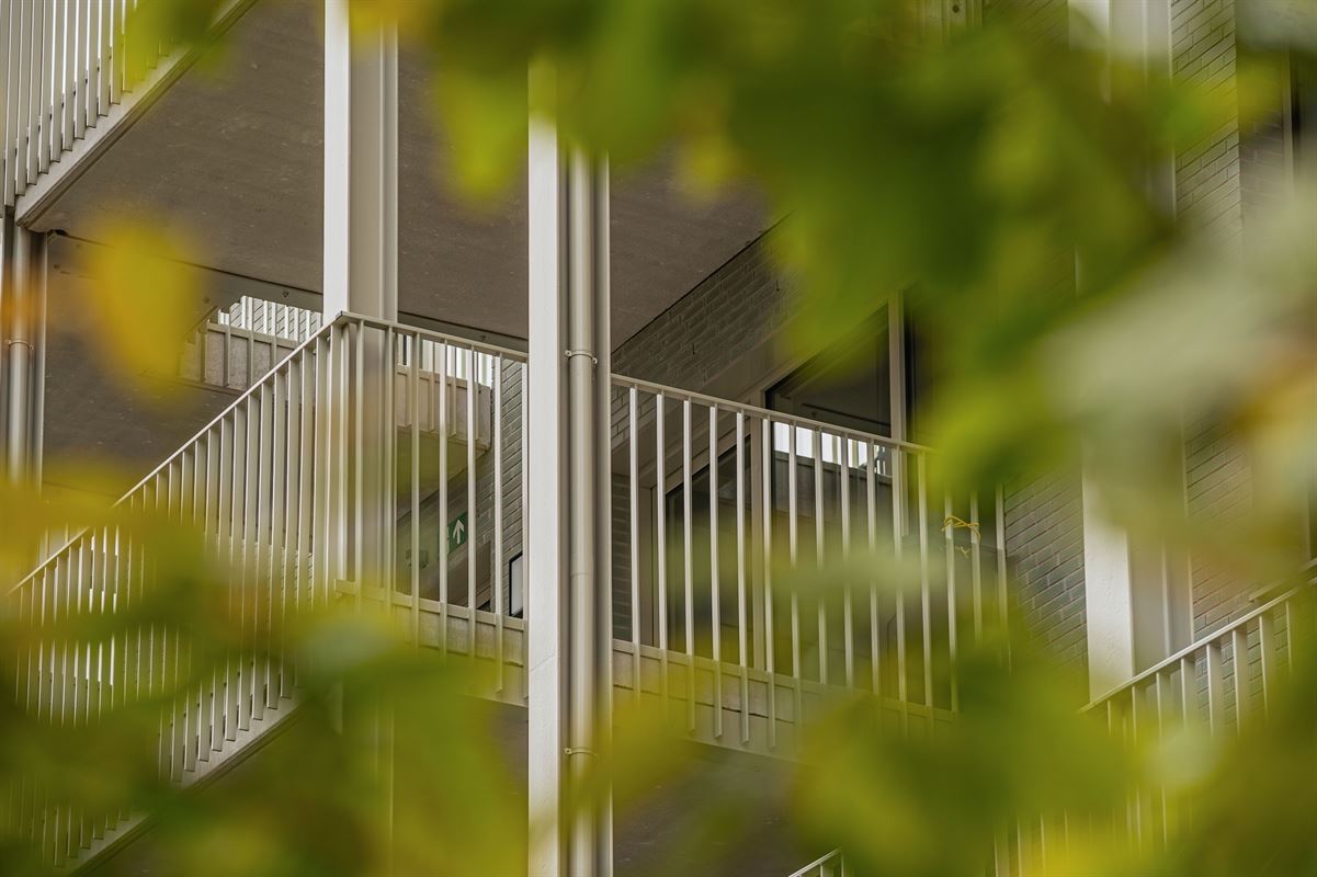 APP. WITH 2 BEDROOMS + TERRACE ON A CENTRAL LOCATION