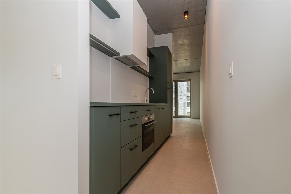 APP. WITH 2 BEDROOMS + TERRACE ON A CENTRAL LOCATION