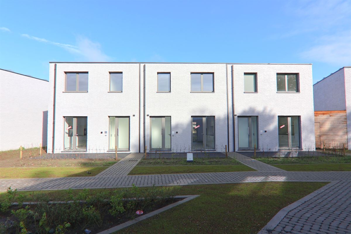 HEDENDAAGSE & ENERGIEZUINIGE HOB MET 3 SLKS