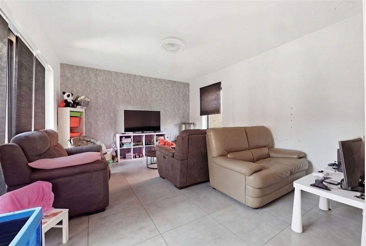 HUURWONING MET 3 SLPKS + PARKING NABIJ HET CENTRUM