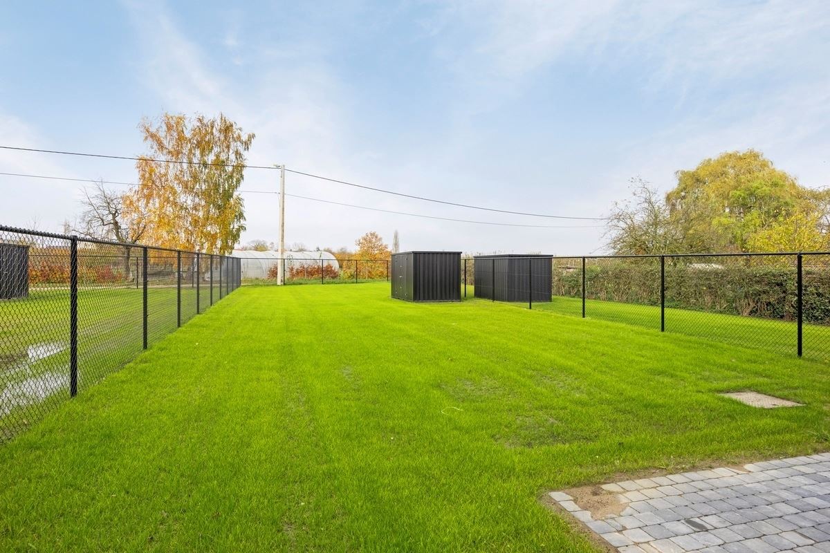 HEDENDAAGSE & ENERGIEZUINIGE WONING MET 4 SLKS