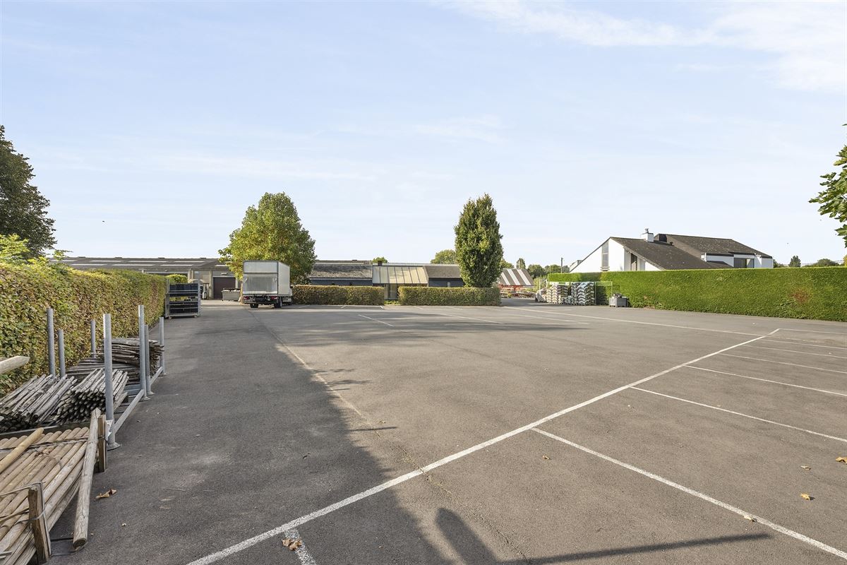 Handelspand met woonst