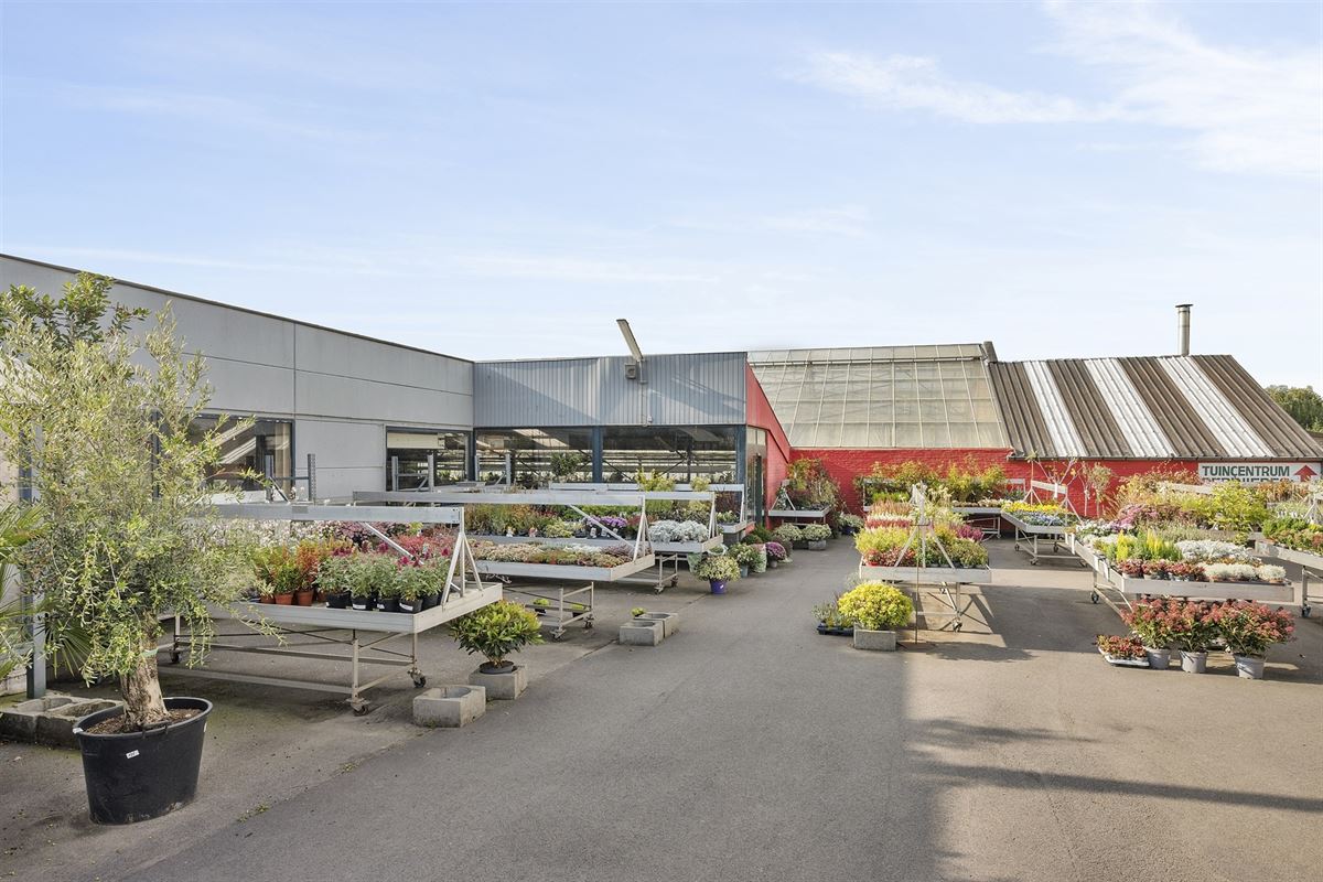 Handelspand met woonst