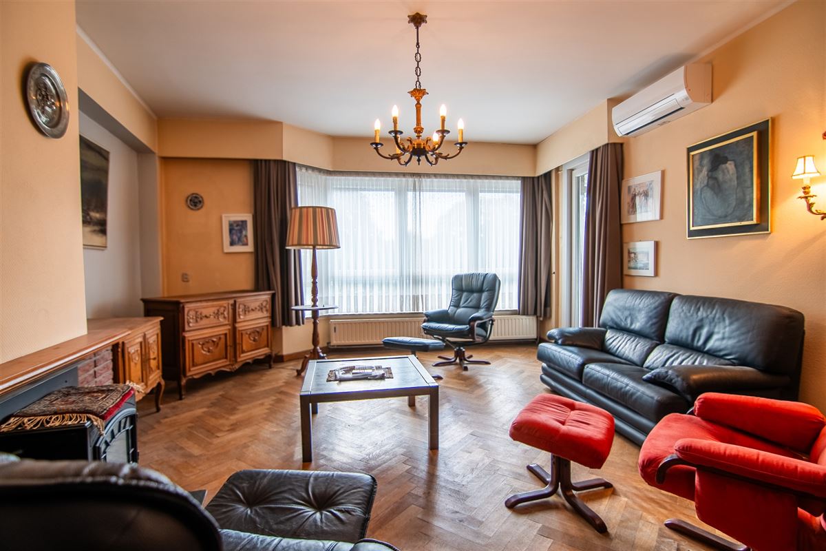 Ruim appartement (126m2) met drie slaapkamers in het centrum