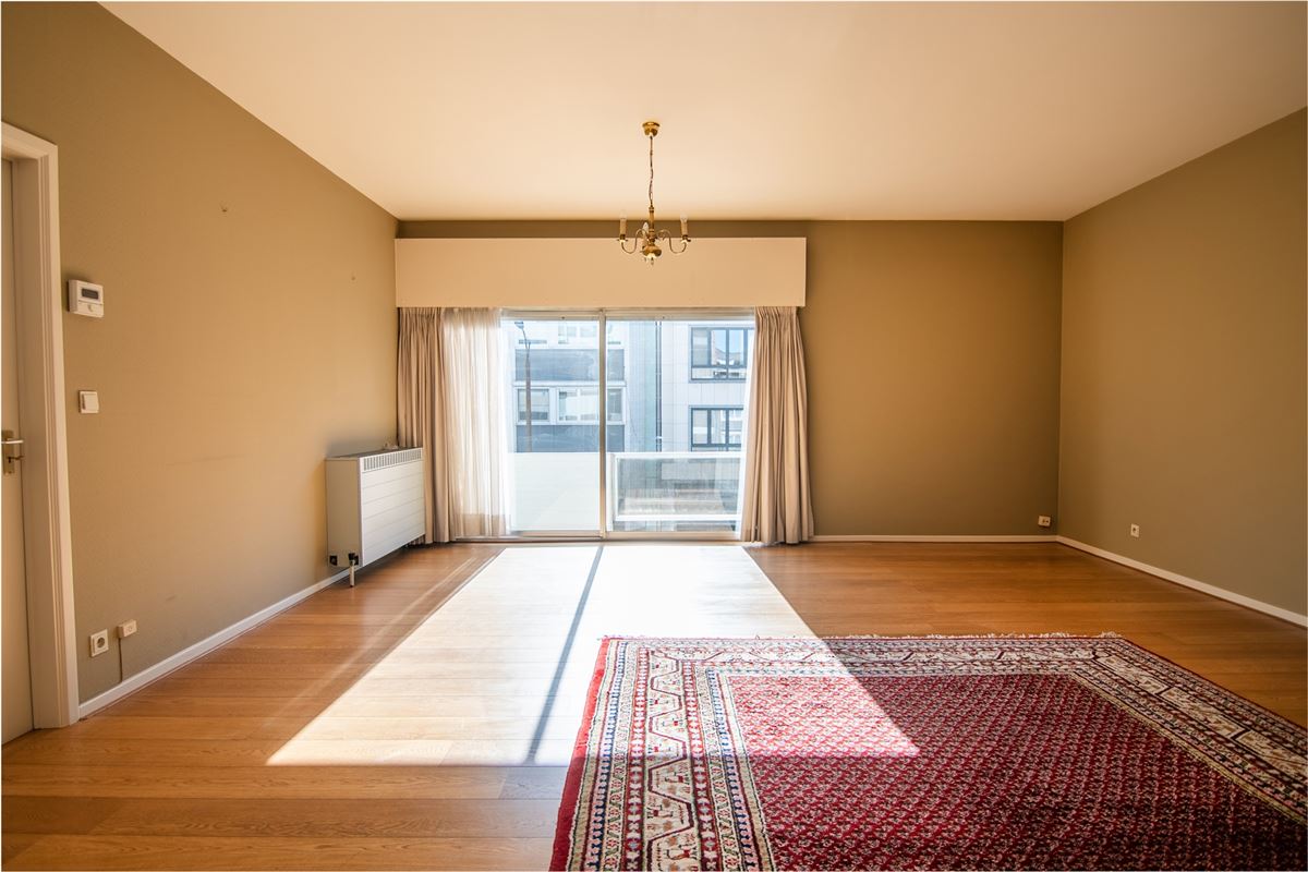 Ruim appartement met twee slaapkamers op de Gerlachestraat!