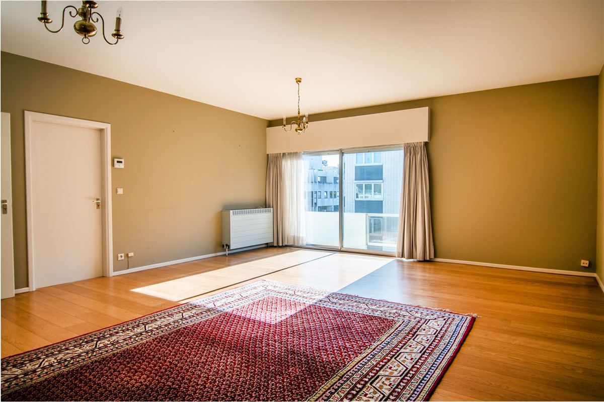 Ruim appartement met twee slaapkamers op de Gerlachestraat!