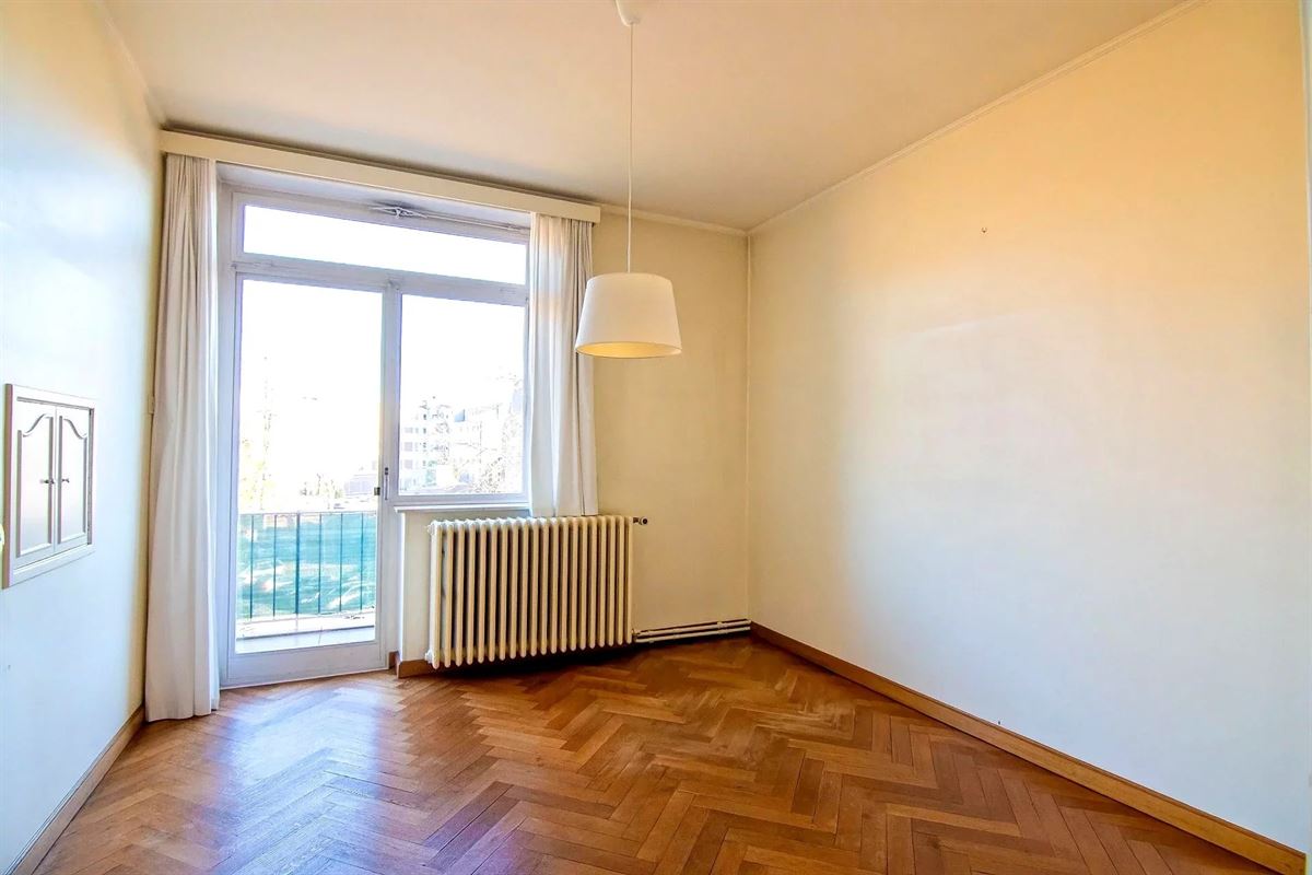 Klassevol appartement (176 m2), op de mooie Gerlachestraat.