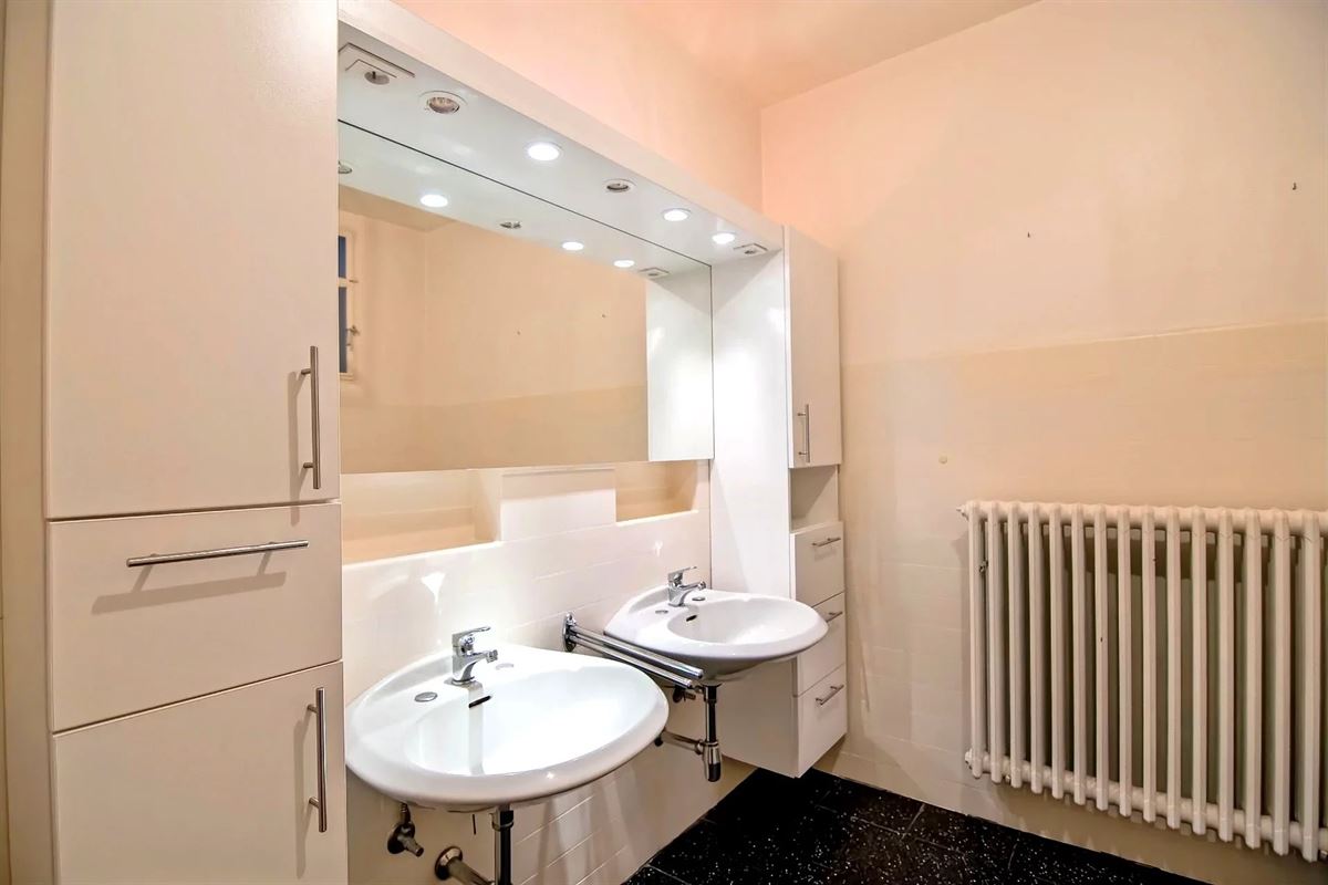 Klassevol appartement (176 m2), op de mooie Gerlachestraat.