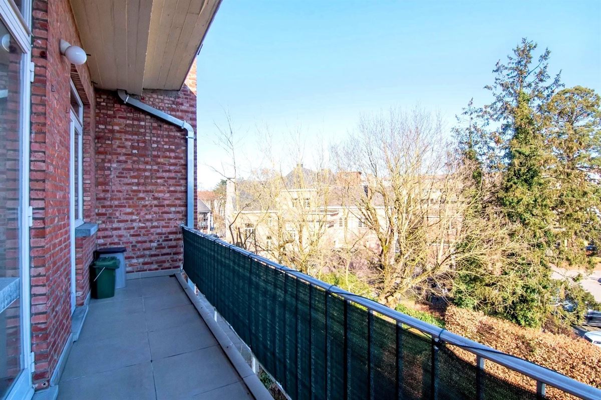 Klassevol appartement (176 m2), op de mooie Gerlachestraat.