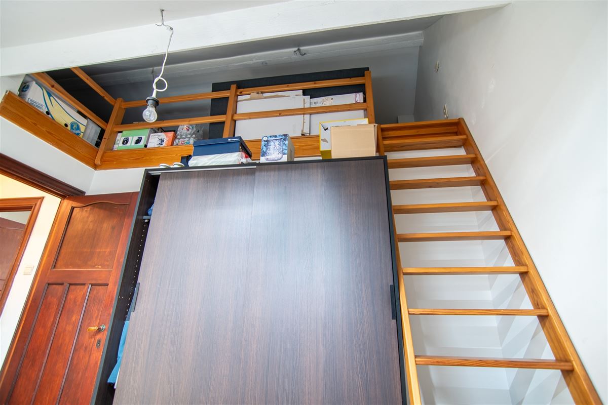 Handelsruimte met appartement op de Kempische Steenweg!