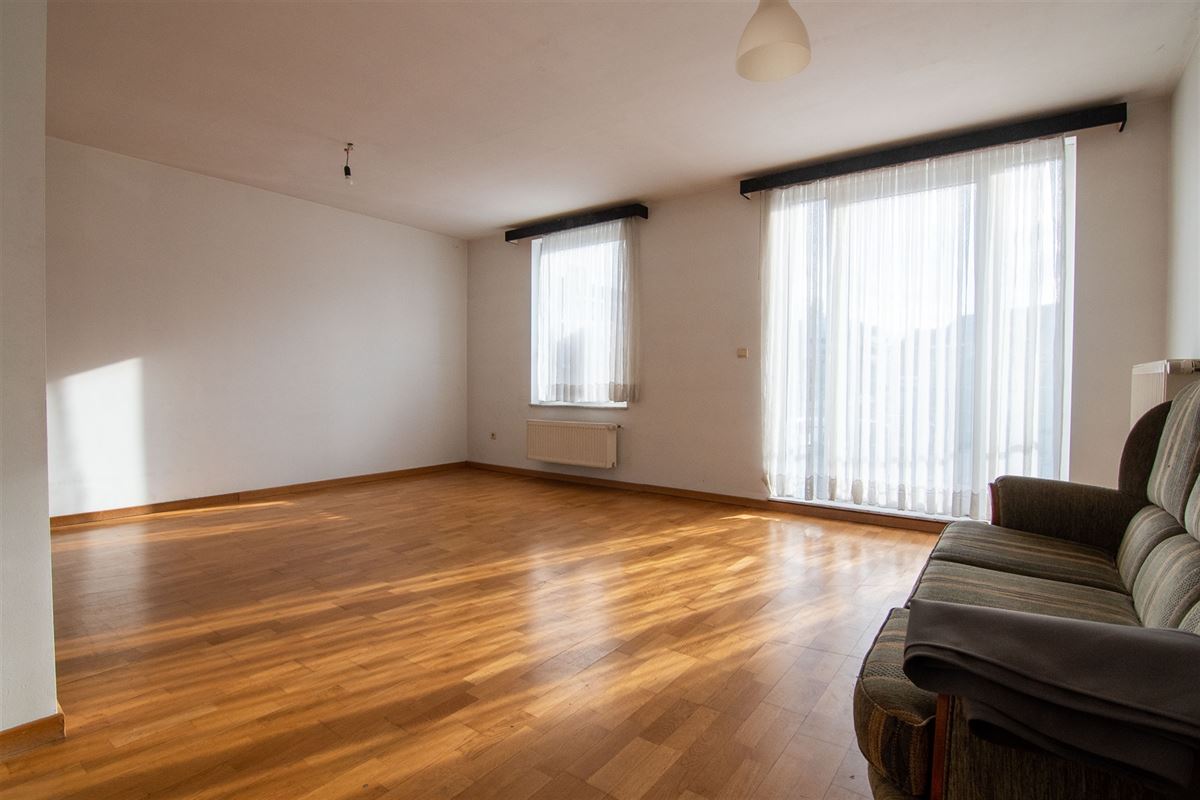 Ruim duplex-appartement (150m2) met drie slaapkamers.