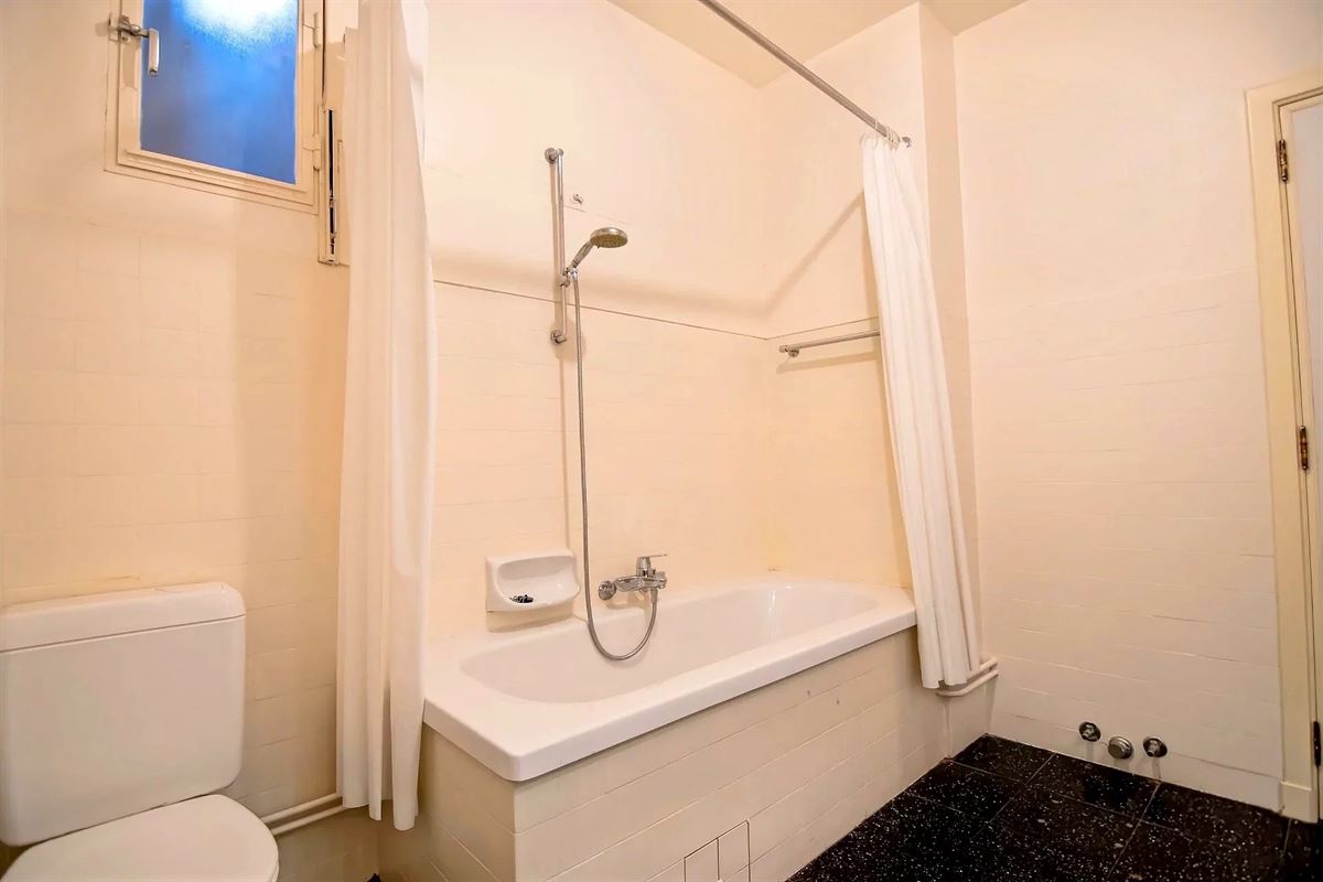 Klassevol appartement (176 m2), op de mooie Gerlachestraat.