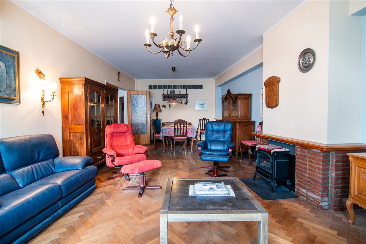 Ruim appartement (126m2) met drie slaapkamers in het centrum