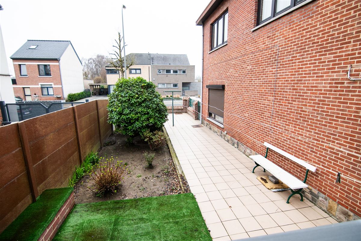 Ruime te renoveren woning!