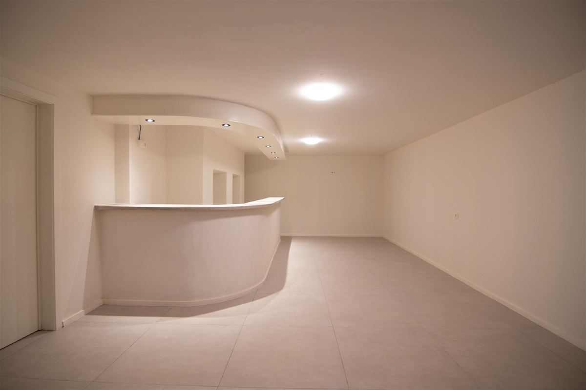 Stijlvol gerenoveerde villa met zuid-gerichte tuin