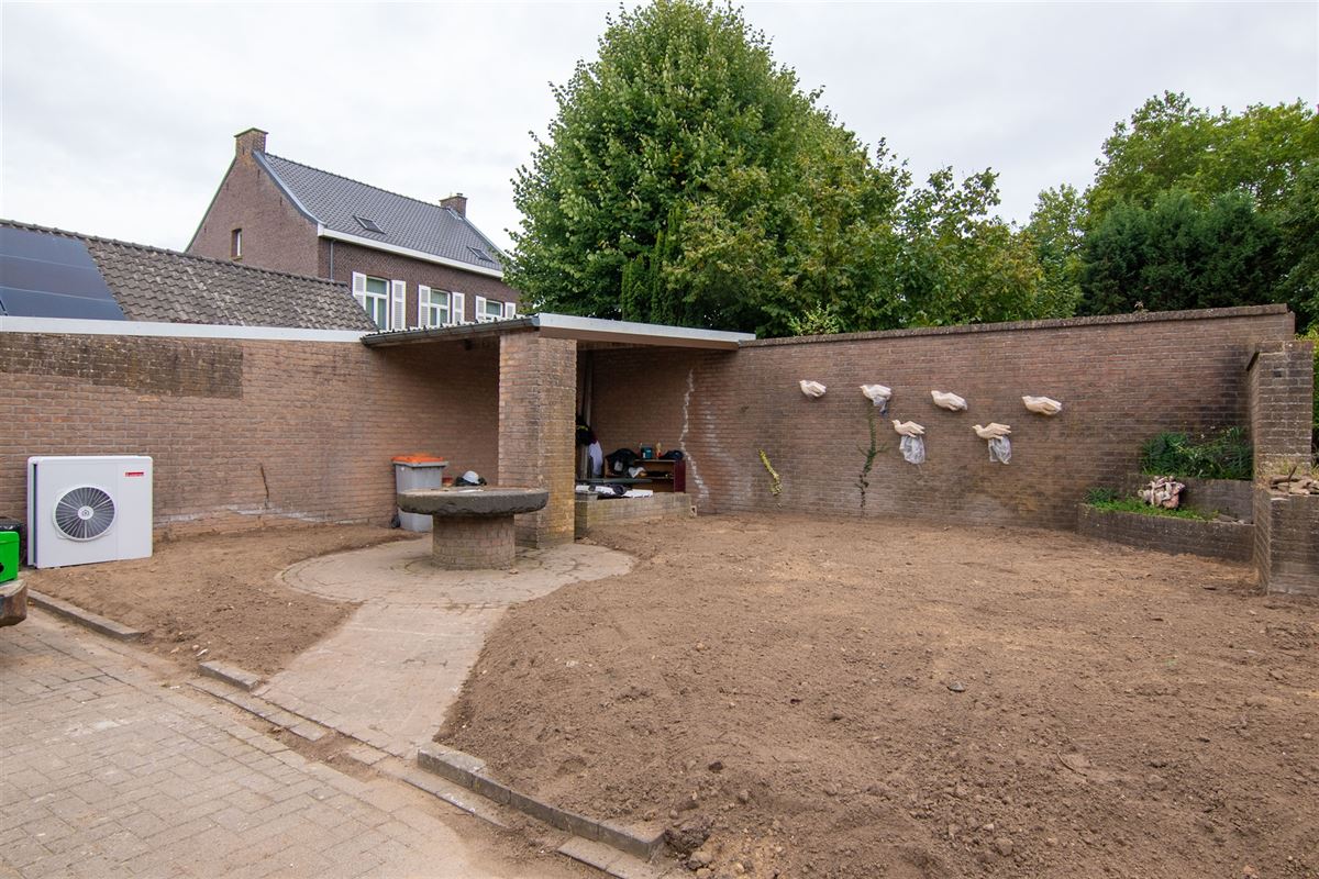 Stijlvol gerenoveerde villa met zuid-gerichte tuin