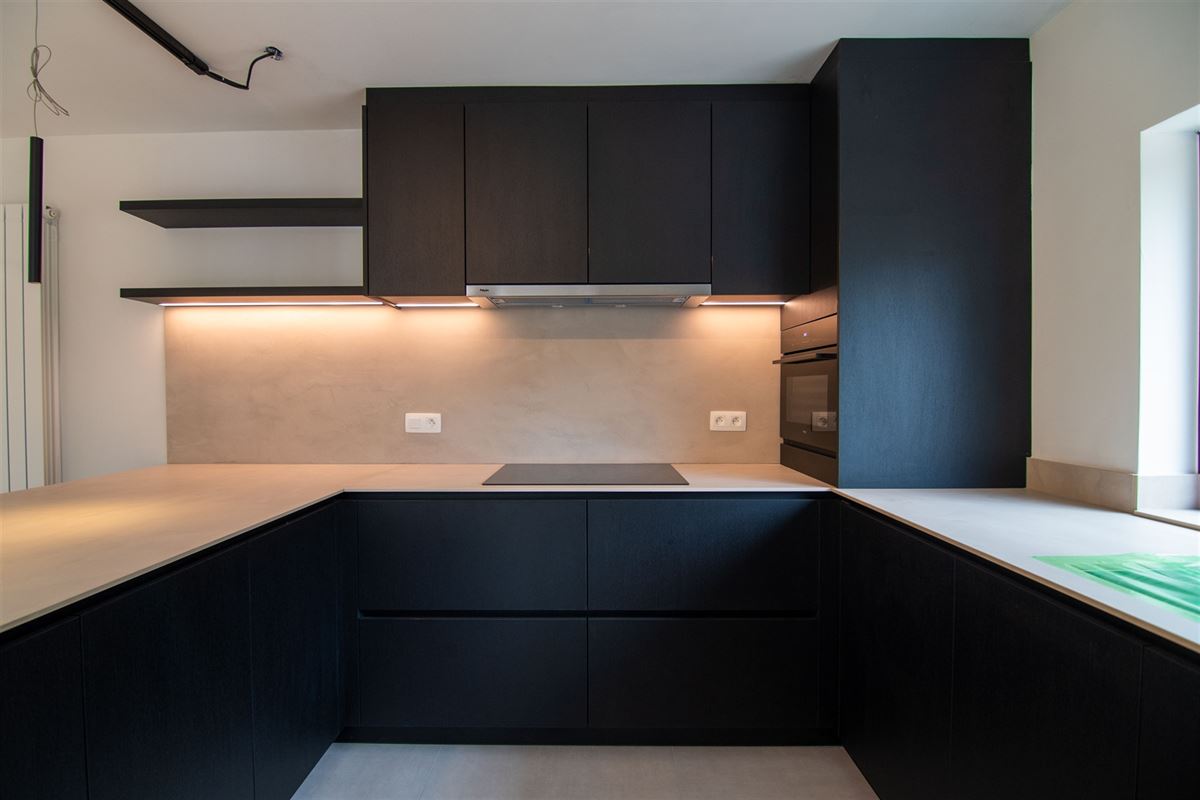 Stijlvol gerenoveerde villa met zuid-gerichte tuin