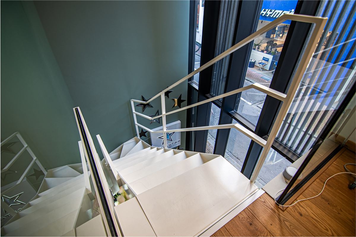 Duplex-handelsruimte op toplocatie!