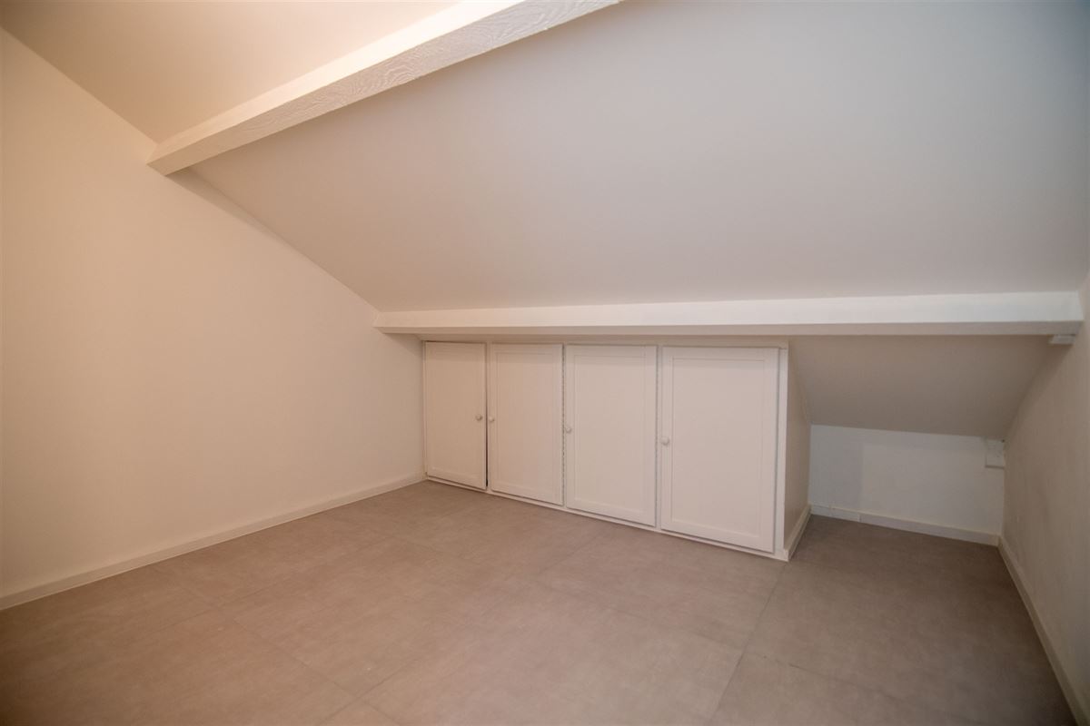 Stijlvol gerenoveerde villa met zuid-gerichte tuin